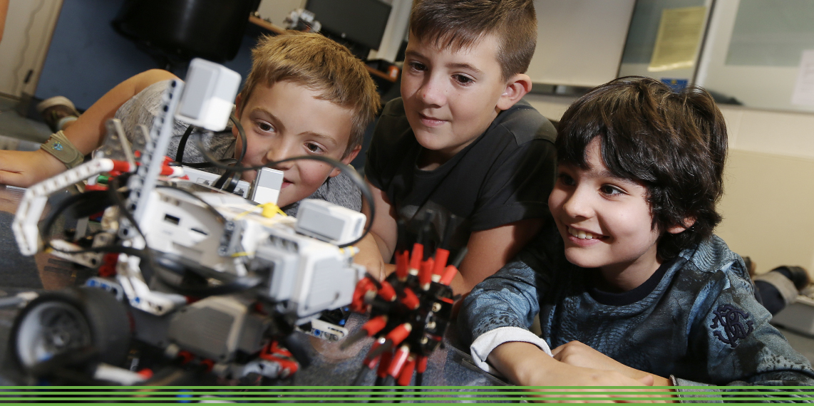 5 Reasons Why Kids Should Know Robotics